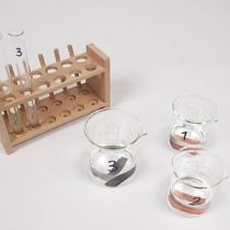 Kompletny zestaw eksperymentalny: Próba z chlorkiem żelaza/Tworzenie się grynszpanu (hydroksyoctanu miedzi (II))